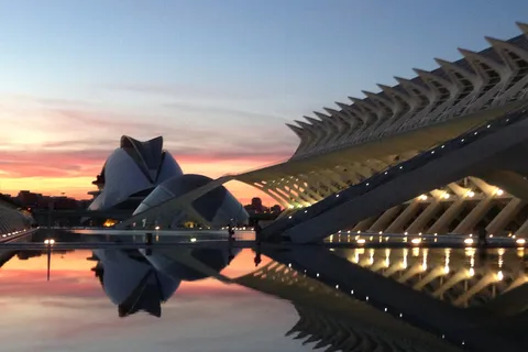 City of Arts and Sciences & Oceanografic 2-Hour Guided Tour