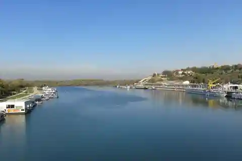 Belgrade: Private Welcome Tour w/ a Local