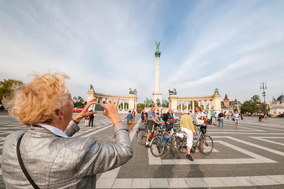 Budapest: Tour guidato della città in bicicletta