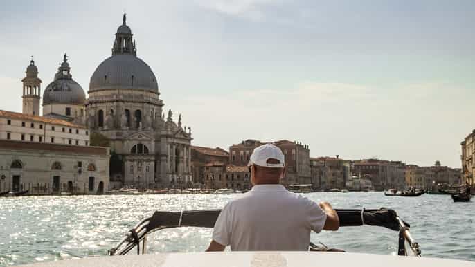 venice transfershared water taxi to airport