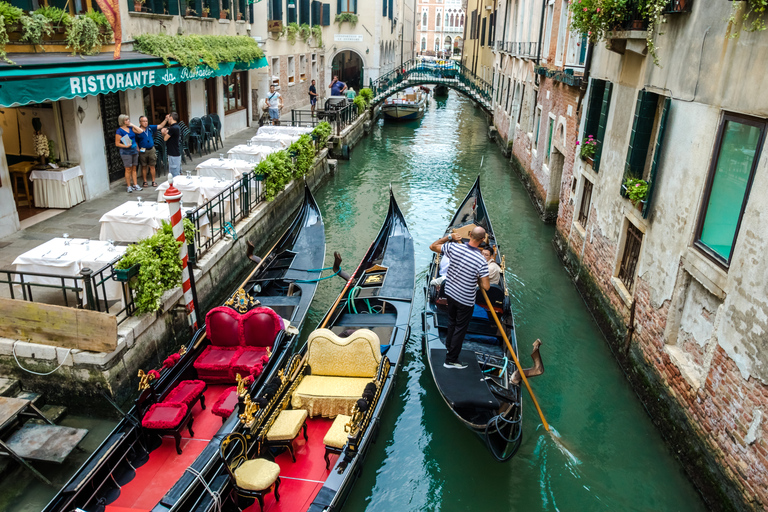 Venedig: Privat tur i gondolVenedig: Privat gondoltur - kväll