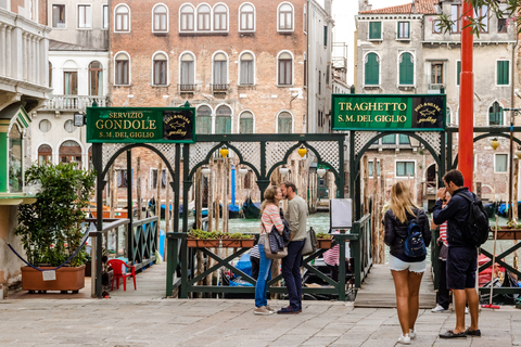 Venedig: Privat tur i gondolVenedig: Privat gondoltur - kväll