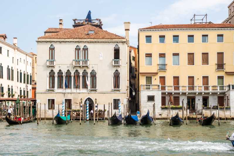 Venice Shared Gondola Ride Across The Grand Canal Getyourguide