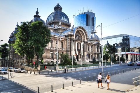 Boekarest: De hoogtepunten van de stad per fiets (2 uur)