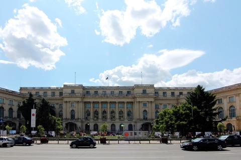 Boekarest: De hoogtepunten van de stad per fiets (2 uur)