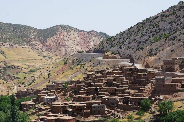 Marrakech: Ourika Valley,Waterfalls, Atlas & Guide & Lunch Marrakech: Ourika Valley,Waterfalls ,Atlas Mountains
