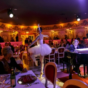 Venice: Cabaret Dinner Show