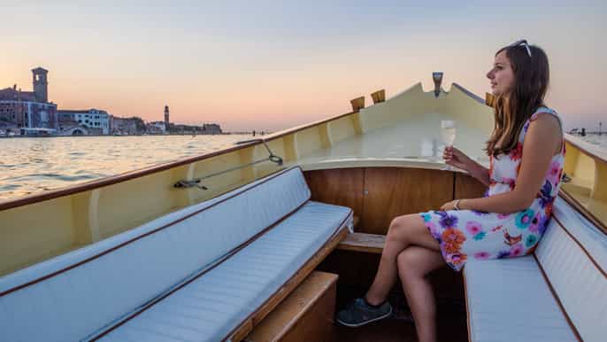 venice romantic sunset tour by typical venetian boat