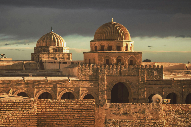 Tunisia: 11-Day Guided Tour with Sahara Desert Camp Carthage