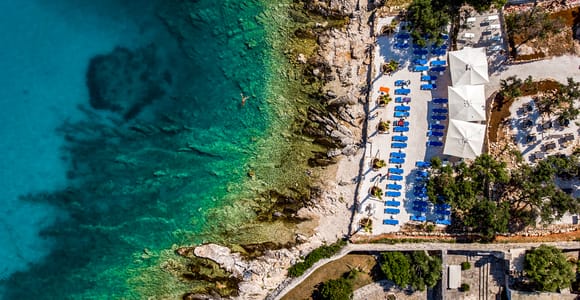 Split: Halbtagestour zur Blauen Lagune, nach Čiovo und Trogir