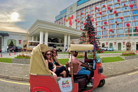 Tuk Tuk Private Safari Tour Exploring Capital Colombo