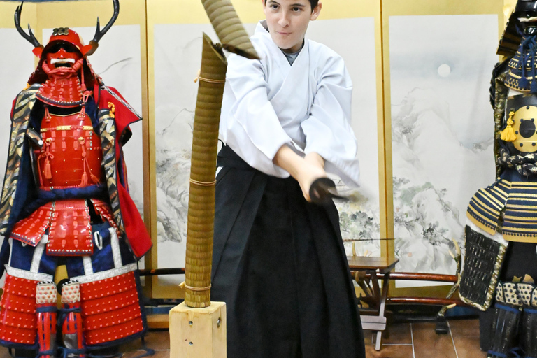 Trial slashing in Bushido with Samurai Sword real sharpnes Trial Cutting+Video shooting