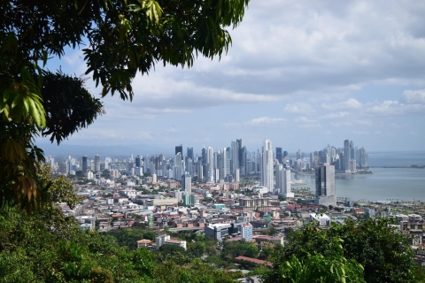 Bienvenido a ciudad de Panamá: tour privado con un lugareñoTour de 3 horas