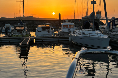 Porto: Tocht op een zeilboot gedeeld of privé (Sunset Option)Porto: Privétour op een zeilboot (ZONSONDERGANG OPTIE)