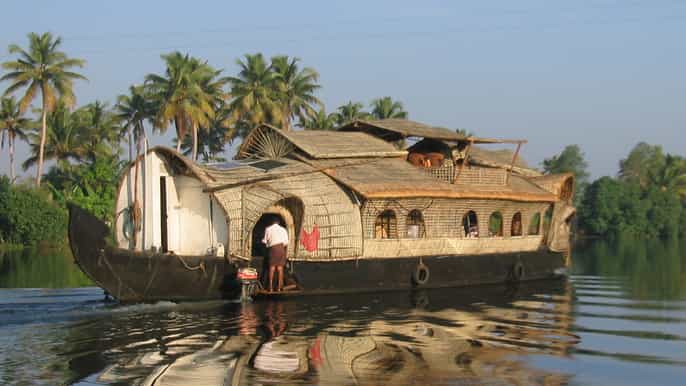 kochi private backwater houseboat day cruise with transfers