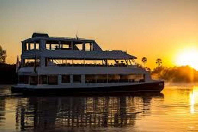 维多利亚瀑布：豪华游船和河岸三道菜晚餐