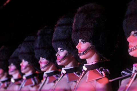 París: espectáculo de cabaret en el Crazy Horse