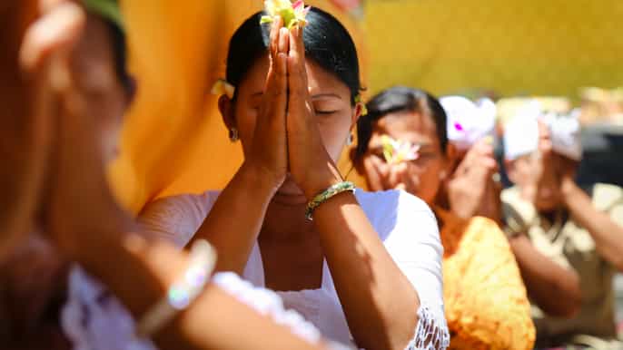 bali fullday spiritual cleansing and shamanic healing tour