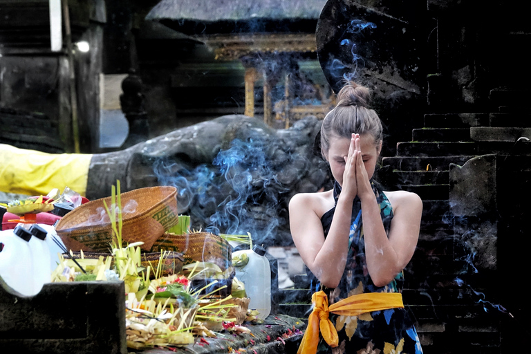 Bali: Full-Day Spiritual Cleansing and Shamanic Healing Tour Standard Private Tour