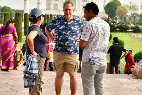 From Delhi: Taj Mahal Day Trip with Traditional Indian Lunch Delhi: Taj Mahal with Traditional Indian Lunch, Car, Tickets