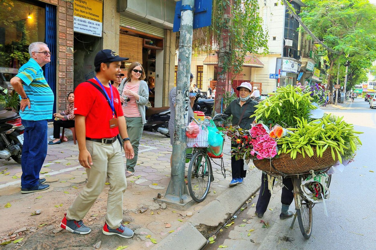 Hanoi privata: mattinata senza folla per visitare la cittàTour privato