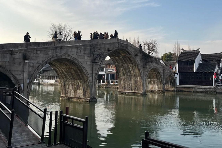 Shanghai: ZhuJiaJiao Water Town Private Tour with Shopping Shanghai: ZhuJiaJiao Water Town Private Tour with Pickup