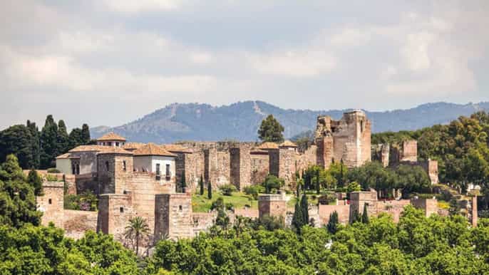 alcazaba and nasrid palace in malaga