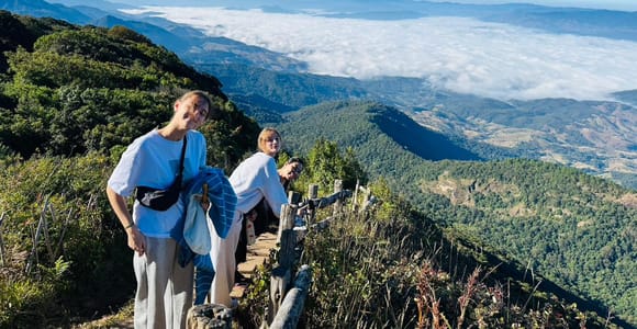 Chiang Mai: Doi Inthanon Summit & Kew Mae Pan Trail