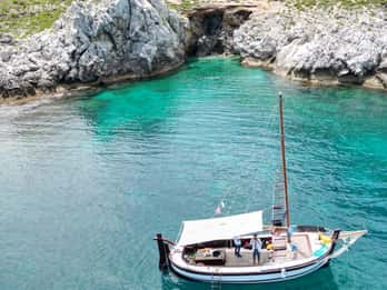 Palerme : excursion en bateau parmi les grottes et les paysages à couper le souffle