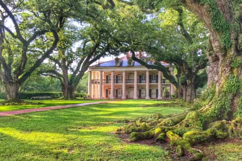 New Orleans Oak Alley Plantation Half-Day Tour