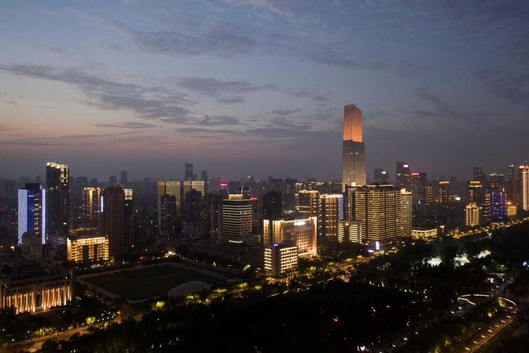 Wuhan: Night Walking Tour with Guide