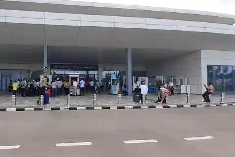 Zanzíbar: Aeropuertos Servicio de taxi a los hoteles de Nungwi