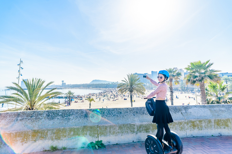 Barcelone : visite en groupe et bord de mer en SegwayVisite en groupe