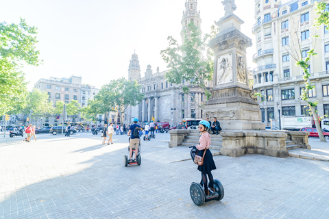 Barcelone : visite en groupe et bord de mer en SegwayVisite en groupe