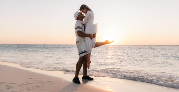 Aruba: Private Vacation Photoshoot with Photographer