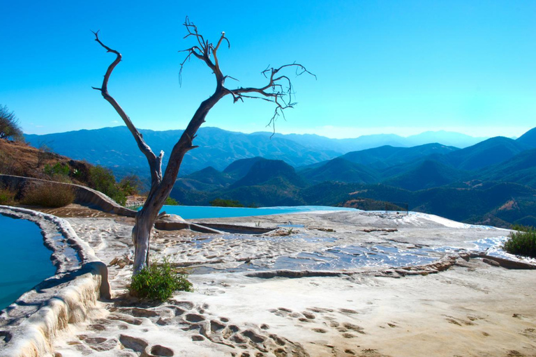 瓦哈卡专属自驾之旅：探索沸水镇瓦哈卡私人包车之旅：探索沸水镇