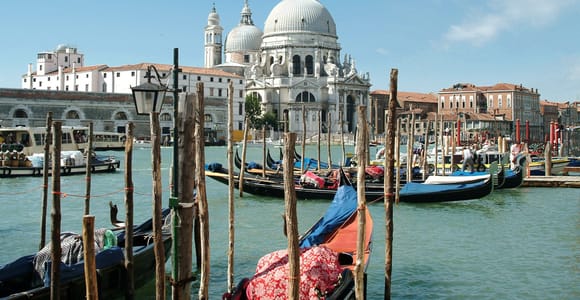 Ab Pula: Bootsfahrt nach Venedig mit Tages/One-Way-Option