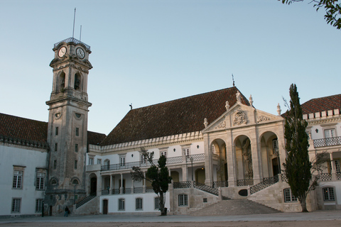 Visita ao Santuário de Fátima e Passeio Turístico em CoimbraSantuário de Fátima e city tour em Coimbra com almoço