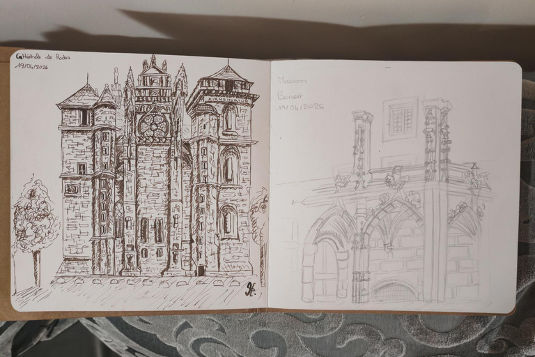 Outdoor sketching of the city of Paris Outdoor sketching in Paris