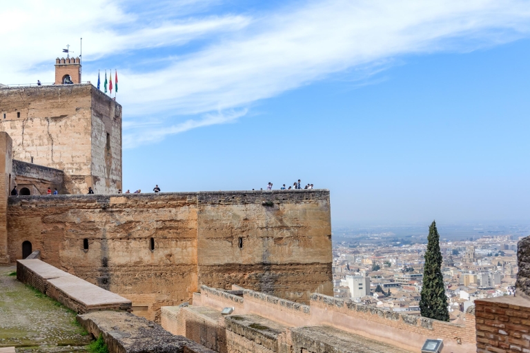 Desde Sevilla: Visita al Palacio de la Alhambra y AlbaycinDesde Sevilla: Excursión en Grupo Compartido al Palacio de la Alhambra