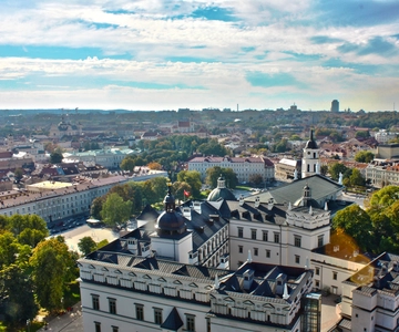 Vilnius: Private Tour with a Local Host