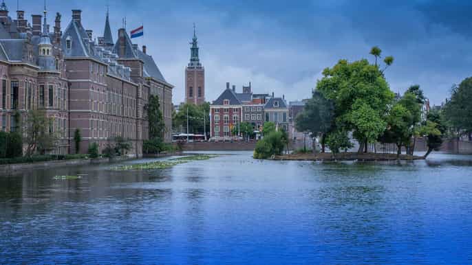 the hague private tour with a local guide