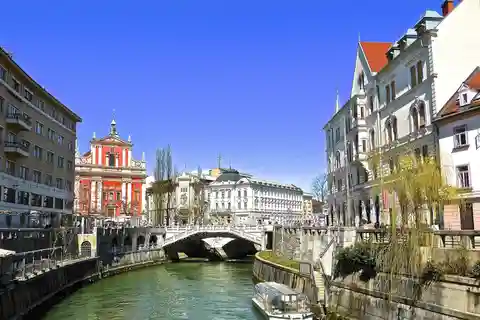 Ljubljana: Private Tour mit einem Einheimischen