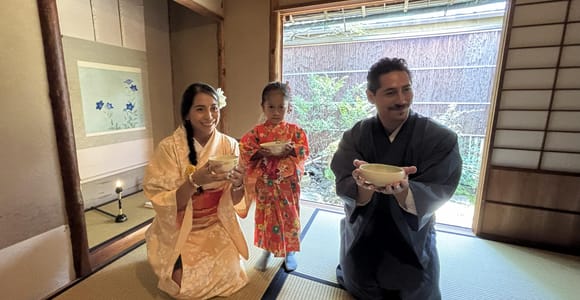 Kyoto: Tea Ceremony in a Traditional Tea Room
