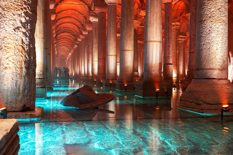 Entradas para Santa Sofía, la Cisterna Basílica y un crucero por el Bósforo