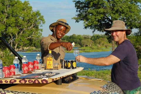 Victoria Falls: Premium Safari with Gin Tonic+Amarula Small Group Tour Gin Tonic