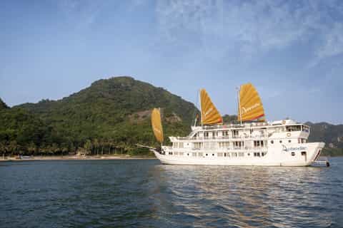 Halong Bay: Amazing 2-Days 1-Night with Aphrodite Cruise