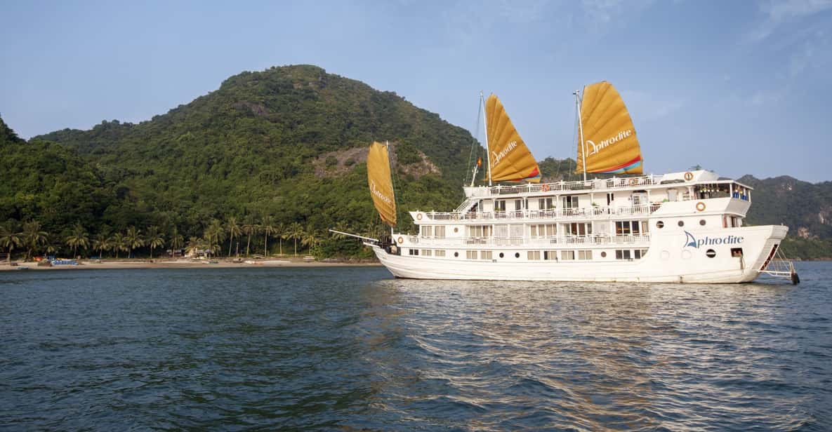 Halong Bay: Amazing 2-Days 1-Night with Aphrodite Cruise