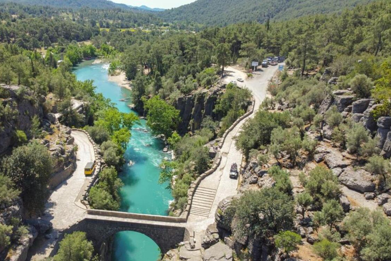 Antalya : Combo Rafting étonnant avec Zipline, 4X4 Quad, Jeep5 en 1 Raft+Buggy ou Quad+Zipline+Jeep+Trekking