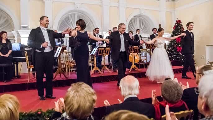 vienna concerto di mozart e strauss al kursalon